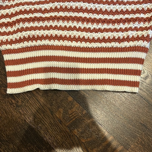 The Westside Striped V Neck Sweater - Picture 4 of 5